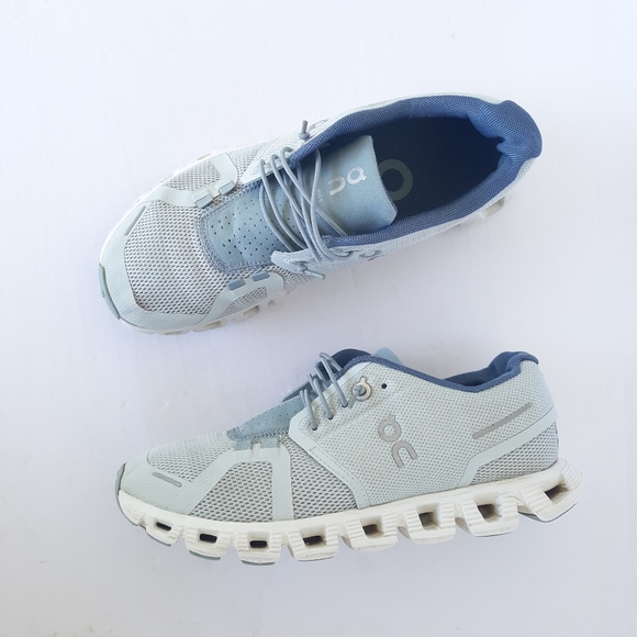 On Cloud Surf Cobble Slip On Sneakers size 6 - Picture 2 of 10